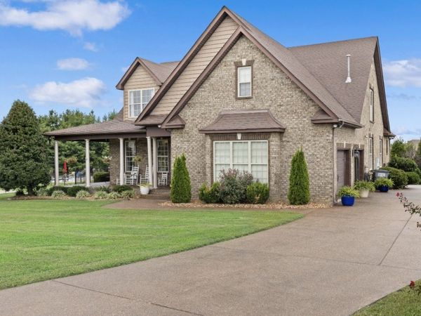 1007 Glasgow Ln , Greenbrier, TN 37073