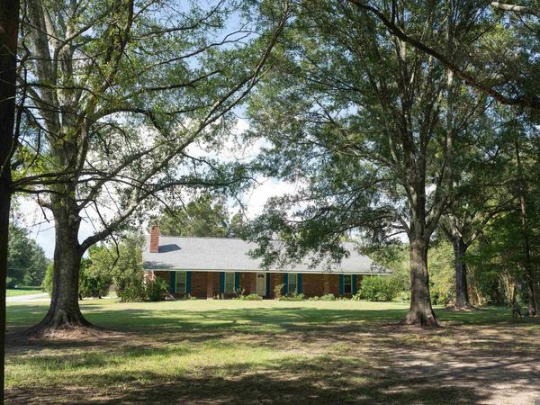 11651 Gurney Rd, Baker, LA 70714