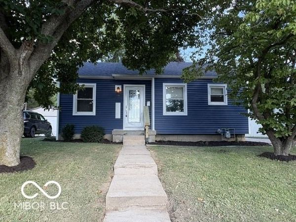 1653 N Pasadena Street , Indianapolis, IN 46219