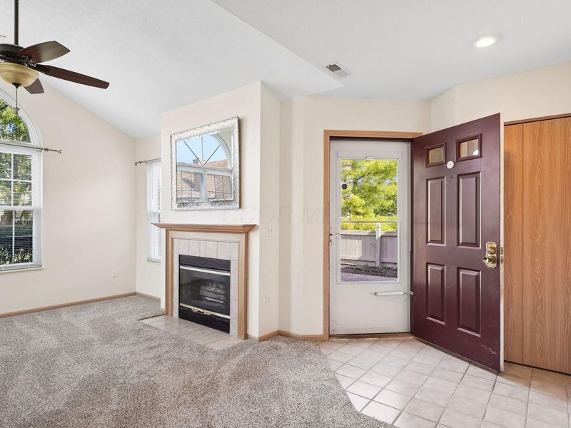 2244 Willowside Lane, Grove City, OH 43123 Photo 8