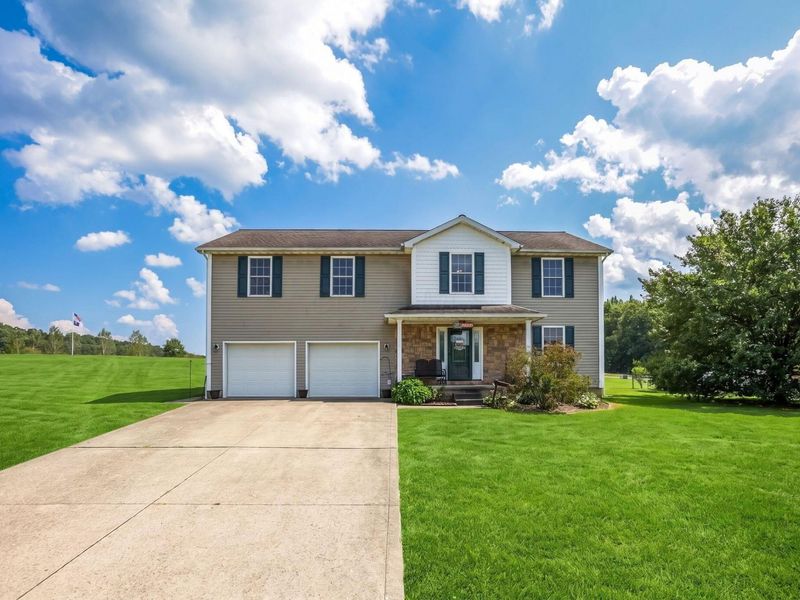 10380 Tyler Court, Glouster, OH 45732 Photo 3