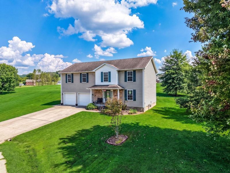 10380 Tyler Court, Glouster, OH 45732 Photo 4