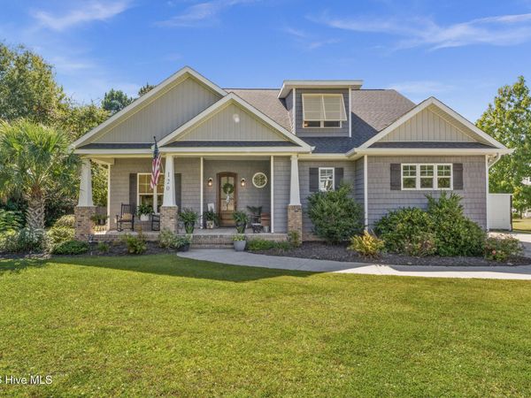 120 Pine Bluff Drive, Morehead City, NC 28557