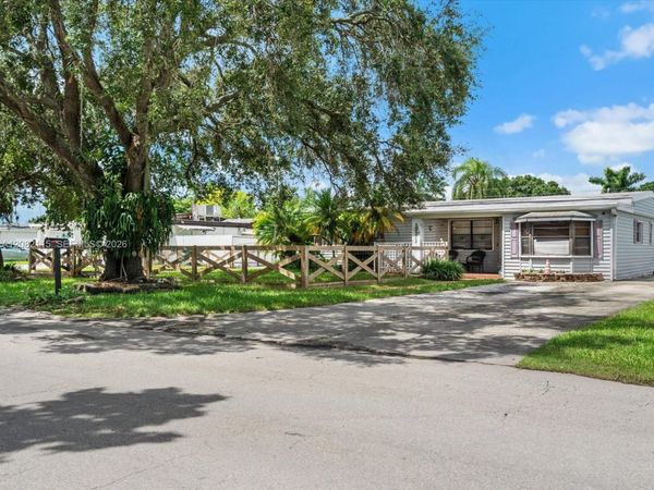 30312 SW 172nd Ave , Homestead, FL 33030