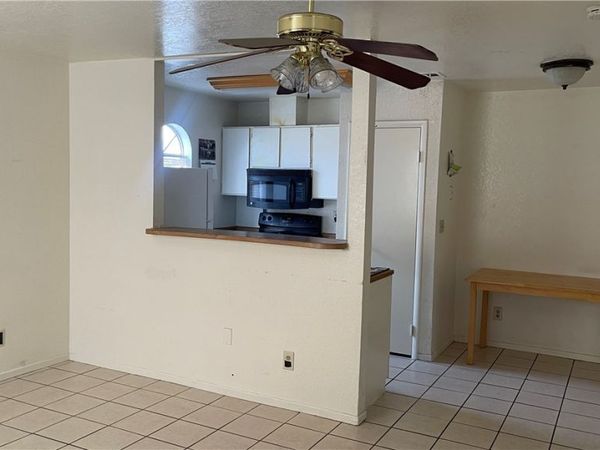 3604 Di Salvo Drive , Unit 122, Las Vegas, NV 89103