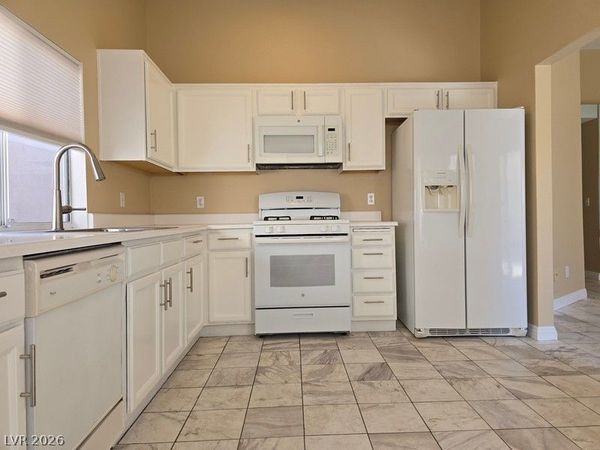 7217 SUN COVE Circle , Las Vegas, NV 89128