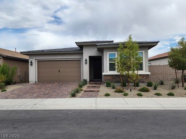 254 Tallis Hills Avenue , Henderson, NV 89011