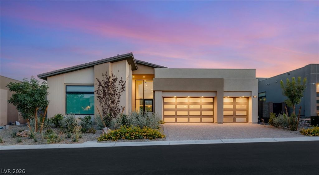 10865 Agate Cliffs Avenue , Las Vegas, NV 89135