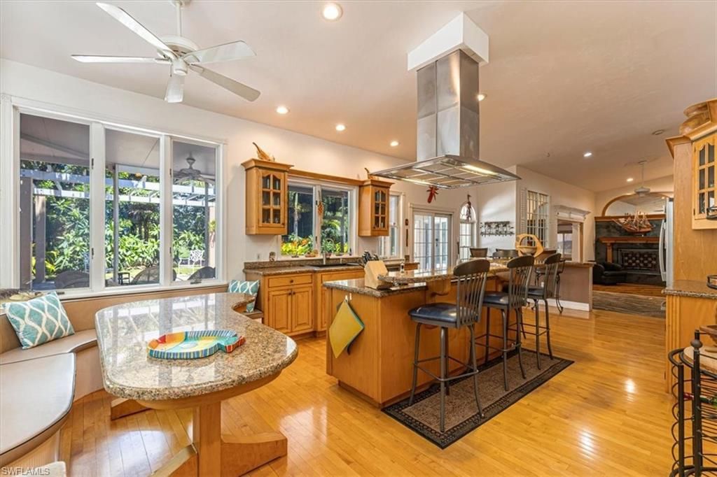 221 Viking Way , Naples, FL 34110 Photo