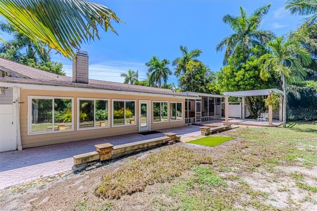 221 Viking Way , Naples, FL 34110 Photo