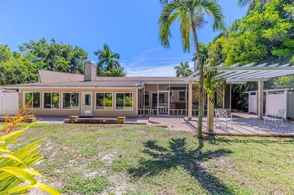 221 Viking Way , Naples, FL 34110 Photo