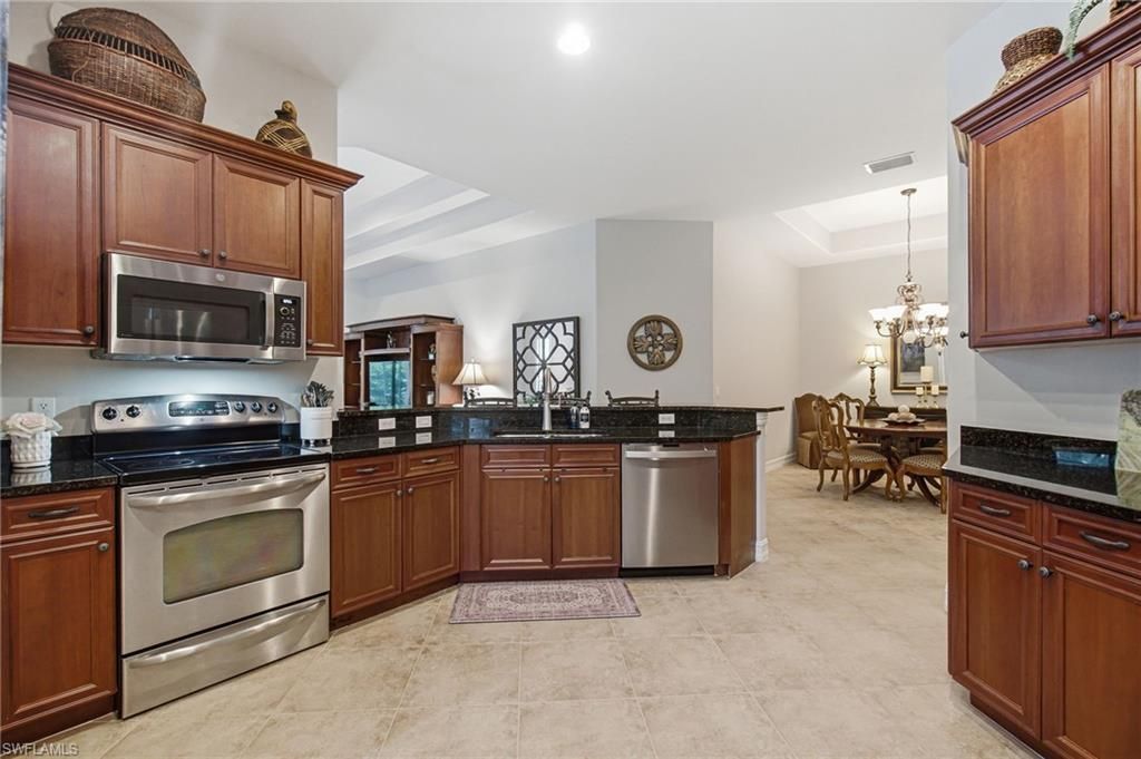 7381 Moorgate Point Way , Naples, FL 34113 Photo