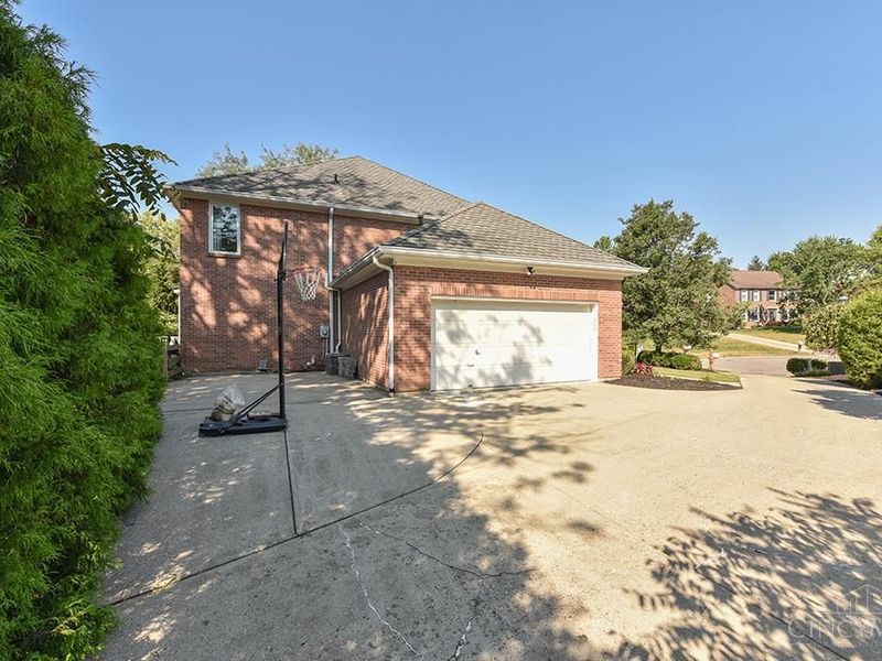 6092 Balsam Drive, Miami Township, OH 45150 Photo 47