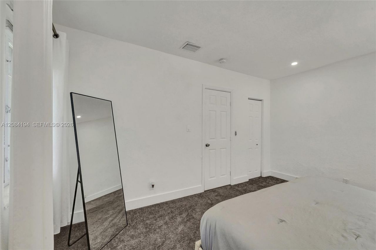 7520 NE 3rd Ave , Unit A, Miami, FL 33138 Photo