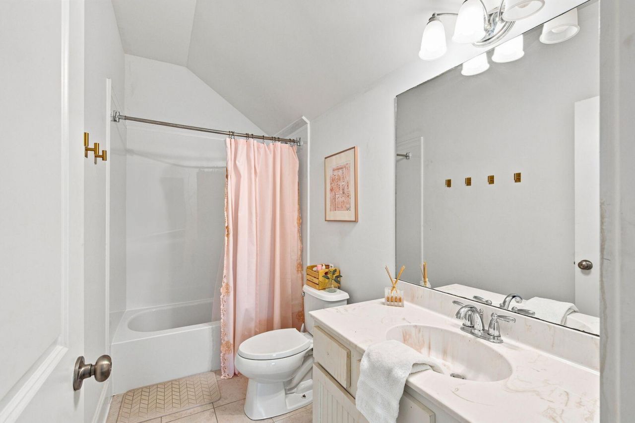 1723 Sailmaker Street Photo 47