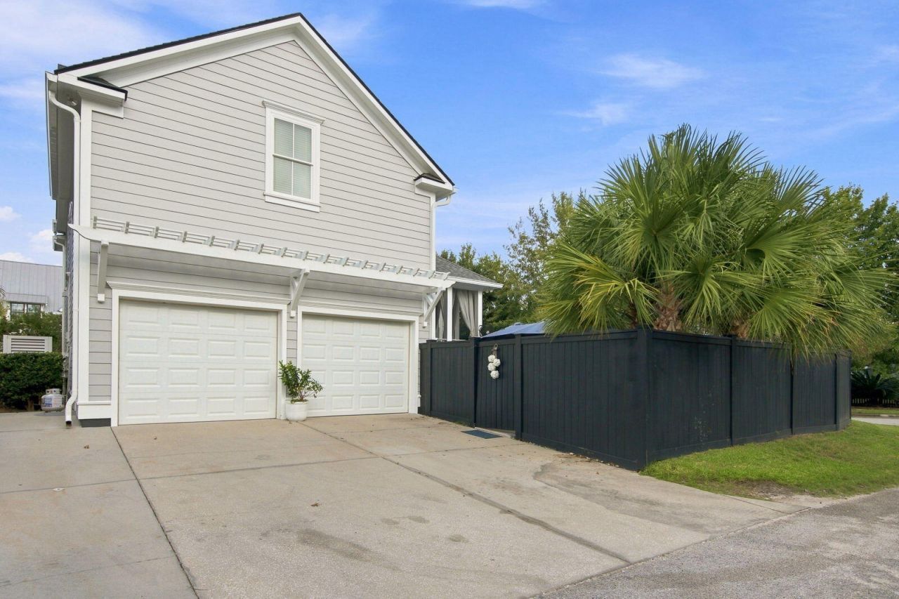 1723 Sailmaker Street Photo 53