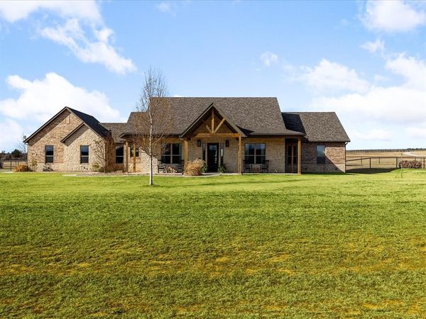 170 Proctor Lane, Decatur, TX 76234