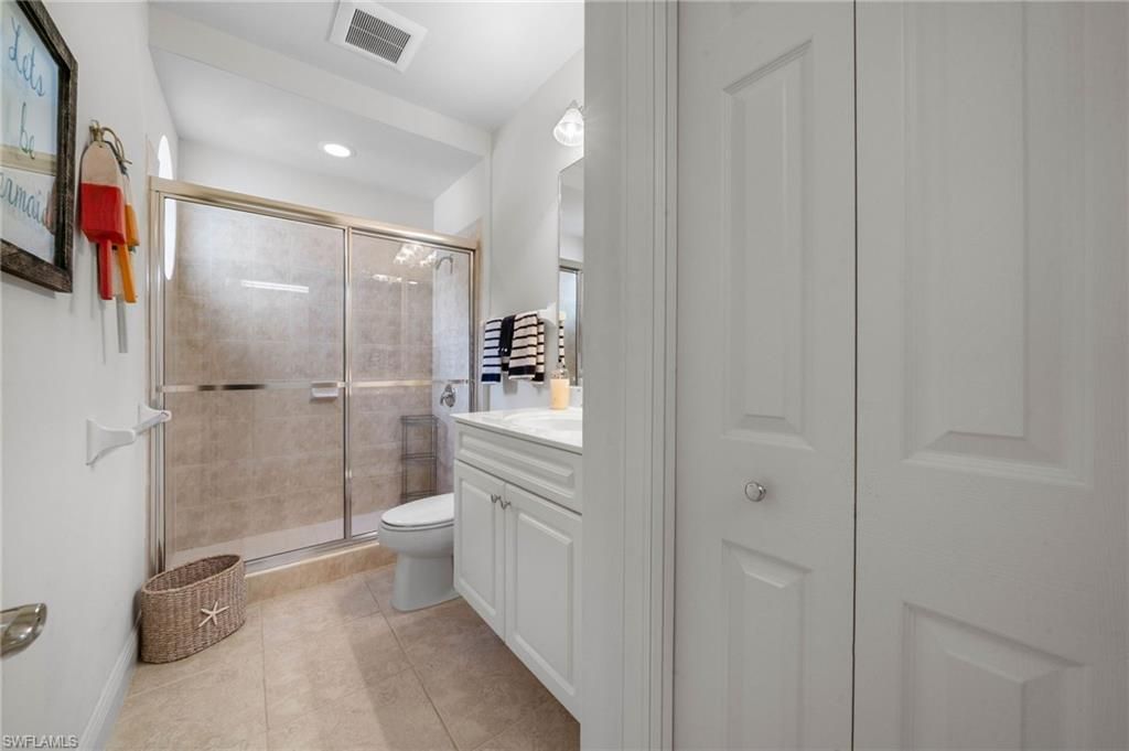 9296 Troon Lakes Dr, Naples, FL 34109 Photo