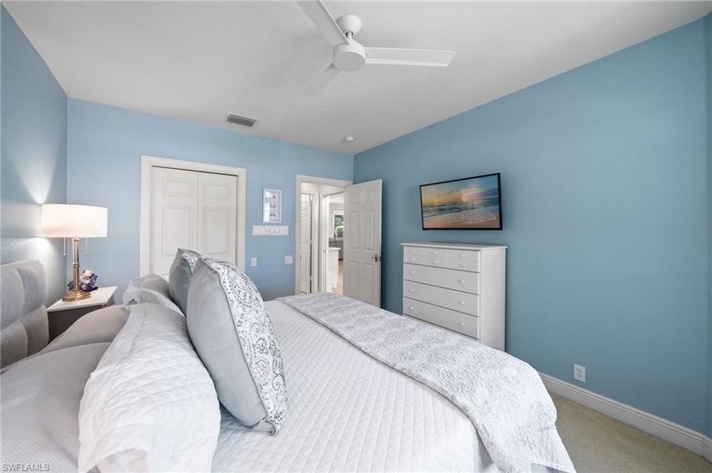 9296 Troon Lakes Dr, Naples, FL 34109 Photo