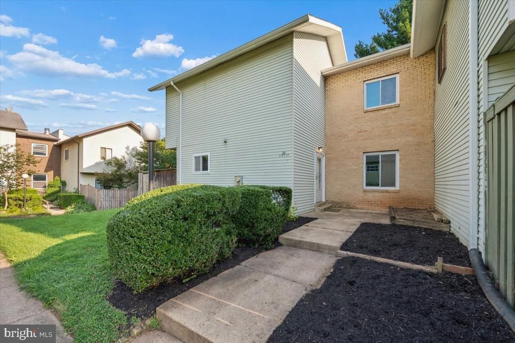32 STATE , GAITHERSBURG, MD 20877