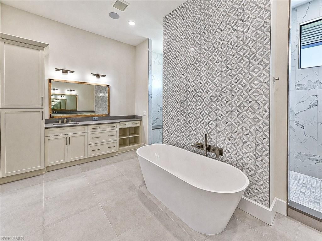 27191 Esther Dr, Bonita Springs, FL 34135 Photo