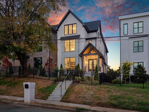 1008 Argyle Ave , Nashville, TN 37203