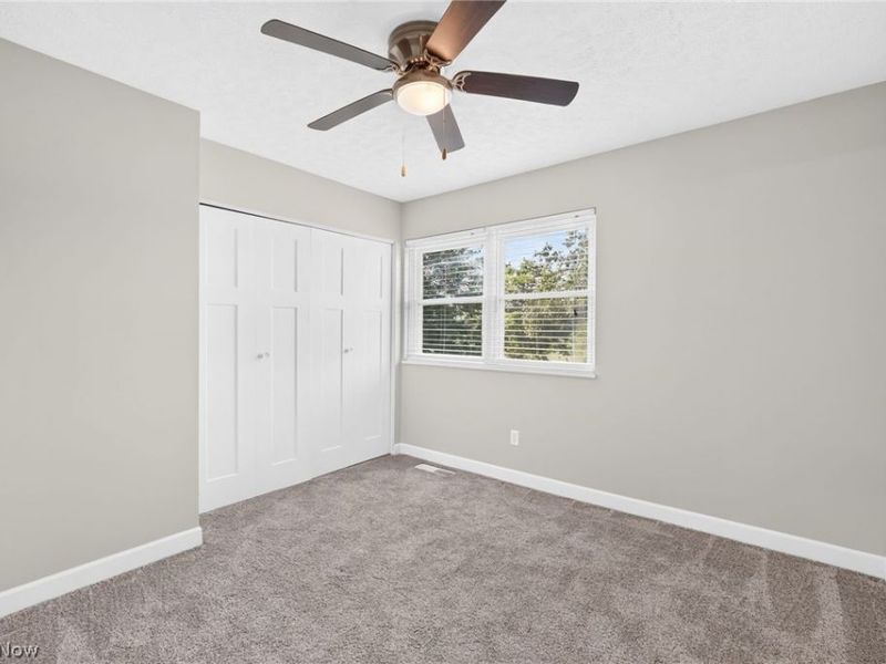 2040 Carlile Drive , Uniontown, OH 44685 Photo 28