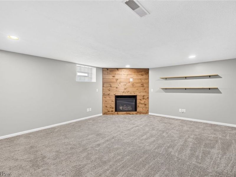 2040 Carlile Drive , Uniontown, OH 44685 Photo 33