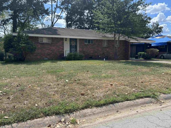 39 Broadmoor Dr , Little Rock, AR 72204