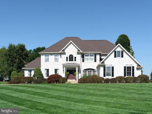1280 TAYLOR DRIVE , LANGHORNE, PA 19047
