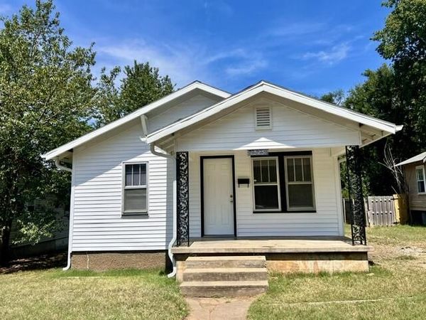 1325 W Elm Street , Springfield, MO 65806