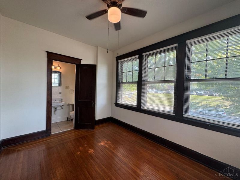 2631 Highland Avenue, Cincinnati, OH 45219 Photo 5