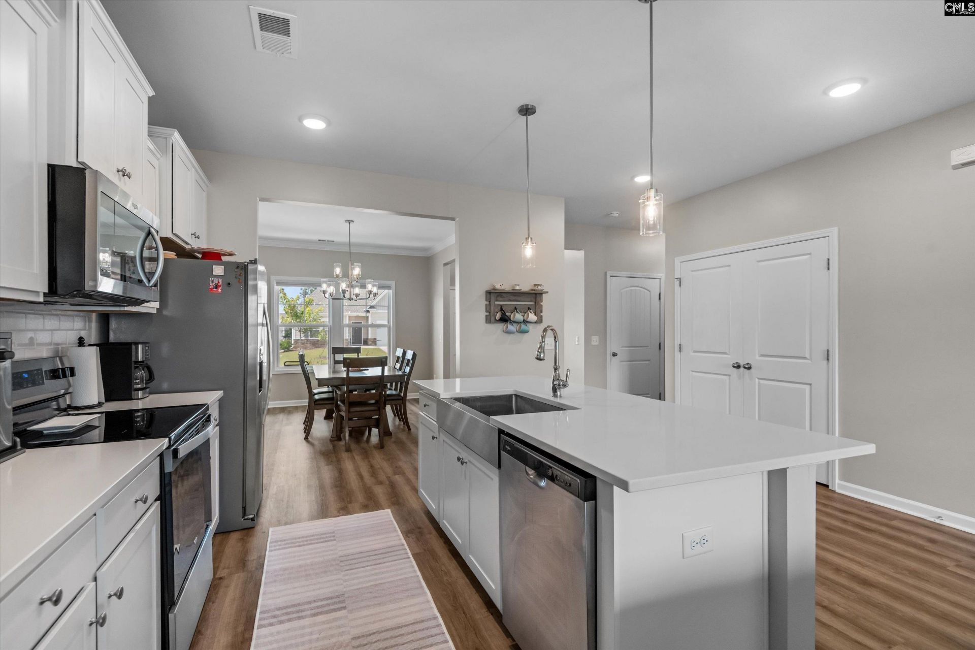 611 Cloudreach Road Photo 10