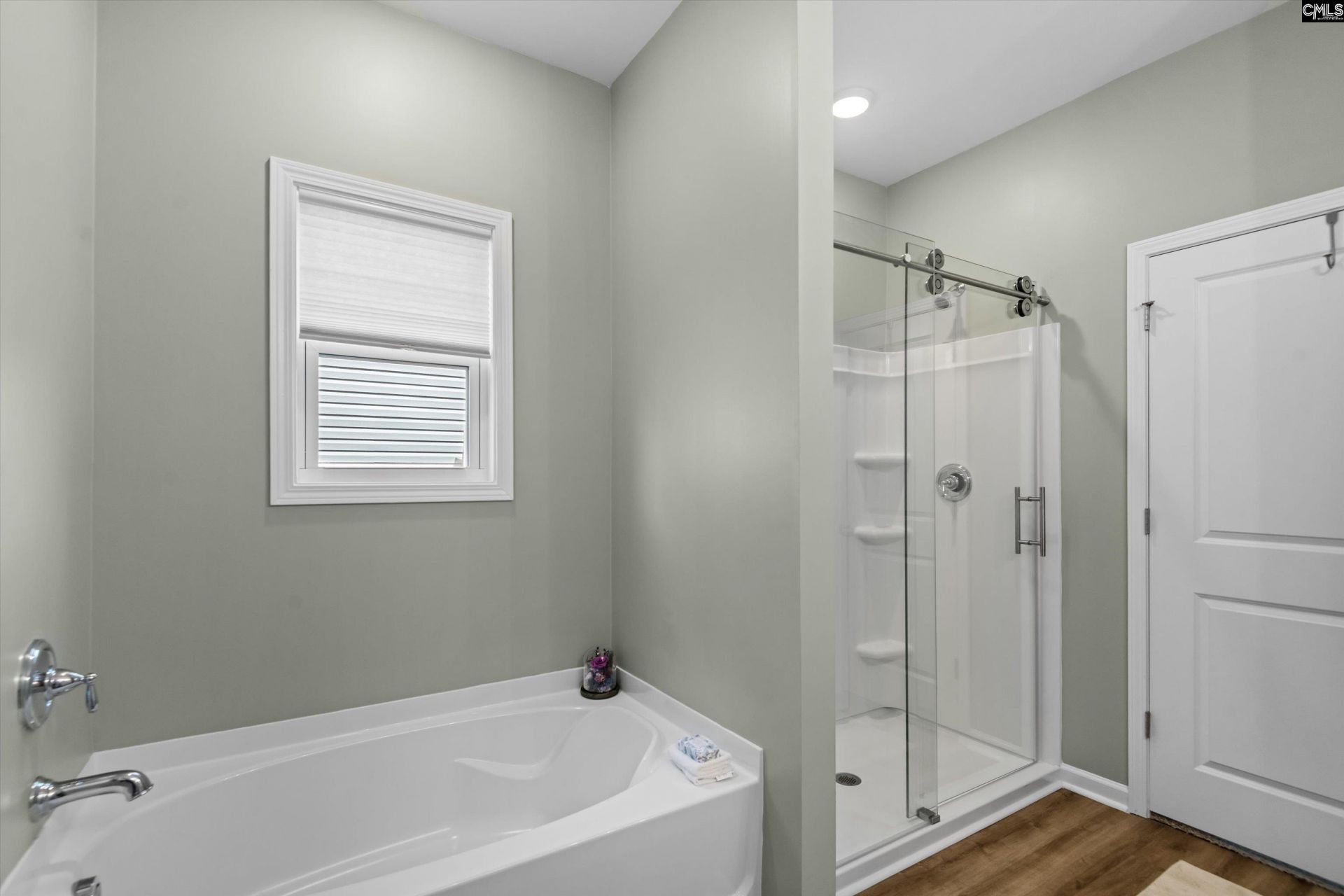 611 Cloudreach Road Photo 21