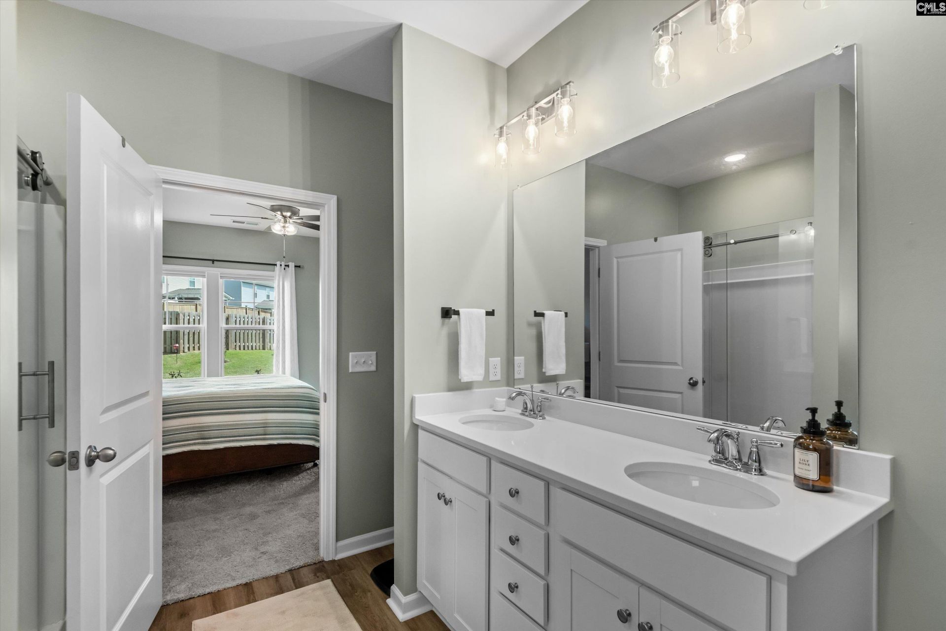 611 Cloudreach Road Photo 22
