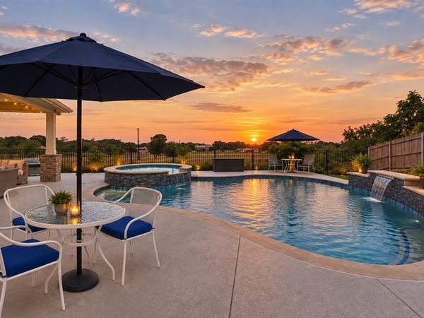 7924 Wilson Cliff Court, White Settlement, TX 76108