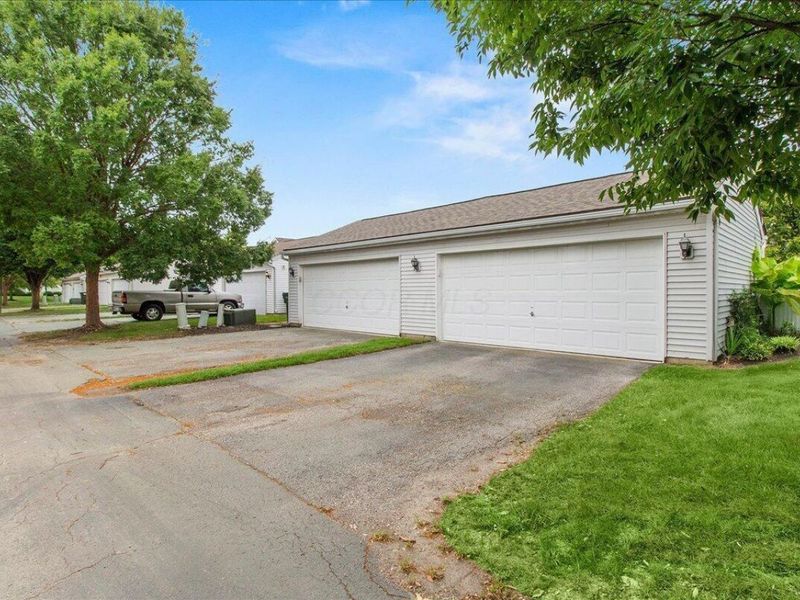 3735 Grimes Drive , Columbus, OH 43204 Photo 33
