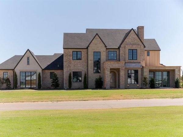 20886 Alba Court, Edmond, OK 73012