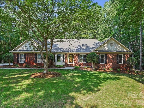14905 Wyndham Oaks Drive, Charlotte, NC 28277