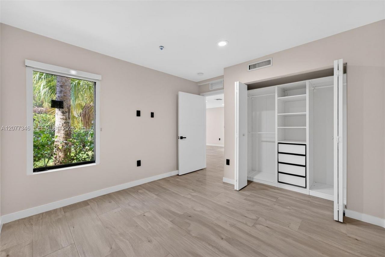 11 NE 51 , Unit A, Miami, FL 33137 Photo