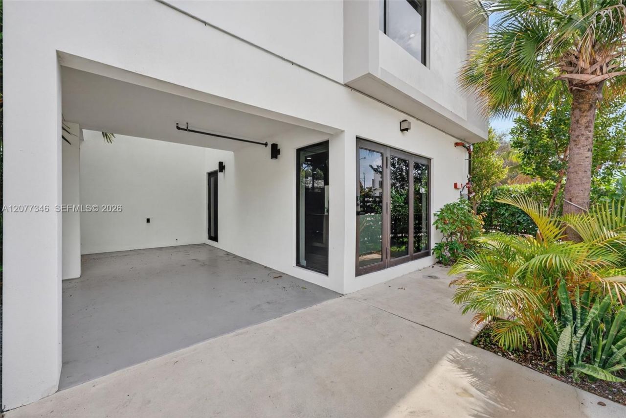 11 NE 51 , Unit A, Miami, FL 33137 Photo