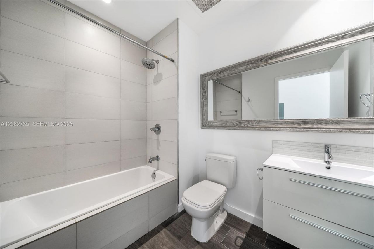 2900 NE 7th Ave , Unit 604, Miami, FL 33137 Photo