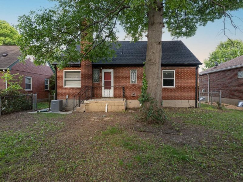 6429 Aspen Way, Cincinnati, OH 45224 Photo 23