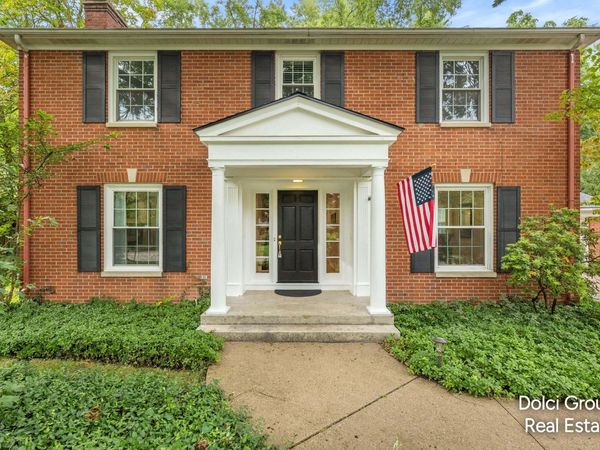 2115 Romence Street NE, Grand Rapids, MI 49503