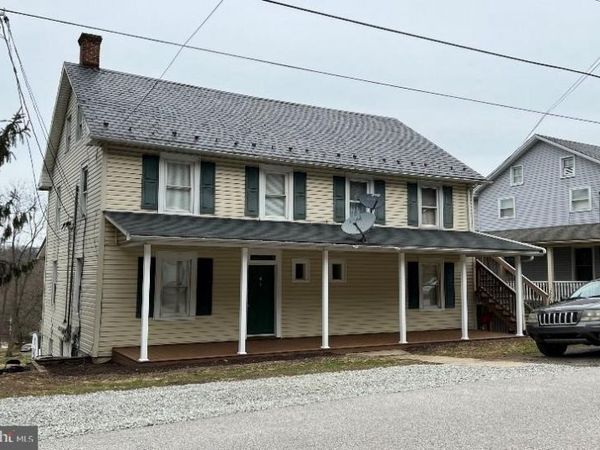 411 CHESTNUT STREET , Unit APT 2, DELTA, PA 17314
