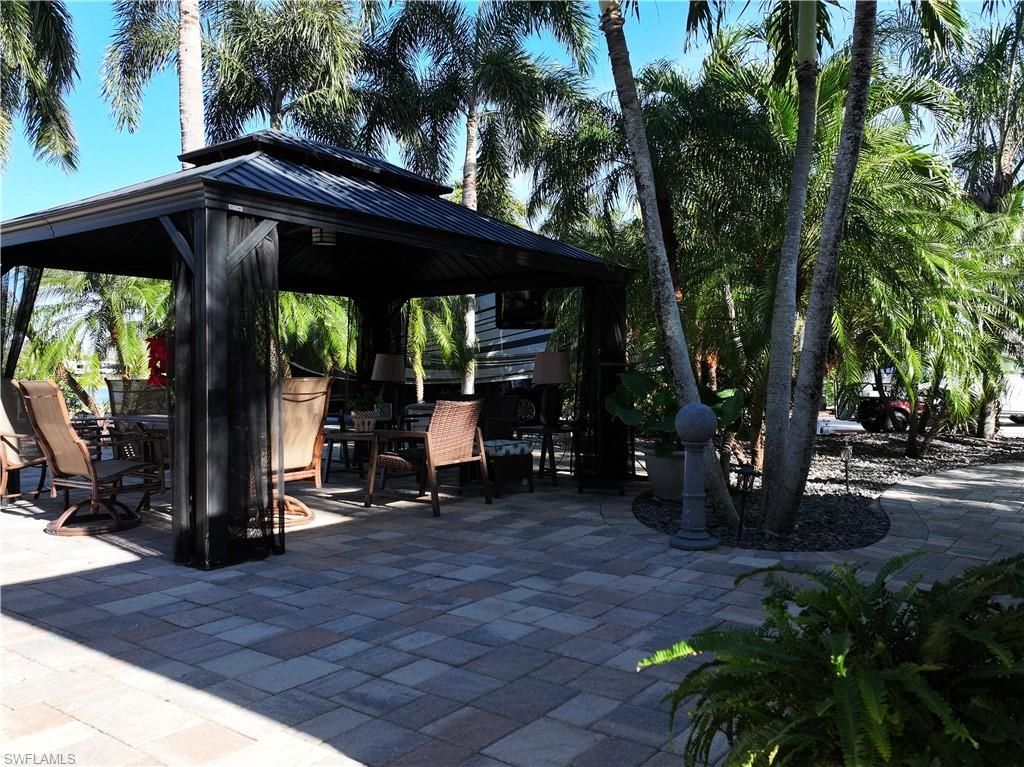 10131 Sunnywood Ct, Fort Myers, FL 33905 Photo