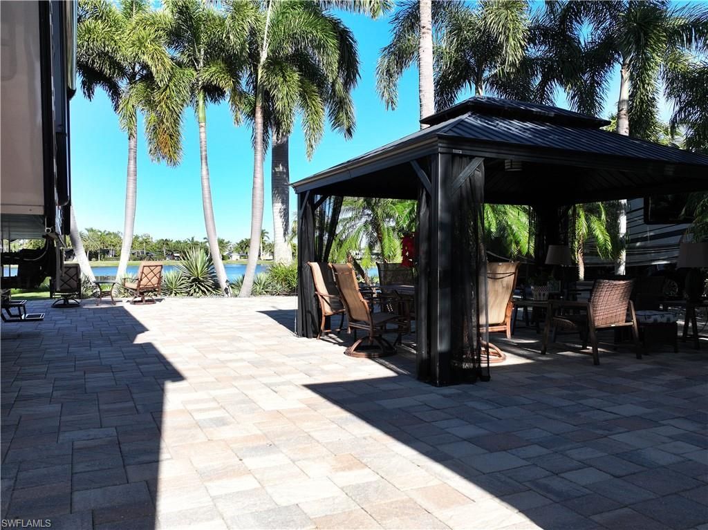 10131 Sunnywood Ct, Fort Myers, FL 33905 Photo