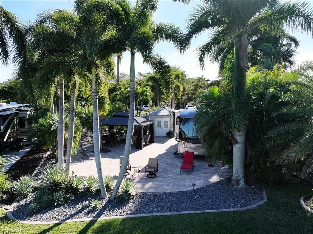 10131 Sunnywood Ct, Fort Myers, FL 33905 Photo