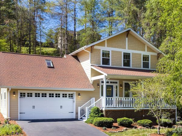 26 Macdougall Lane , Weaverville, NC 28787