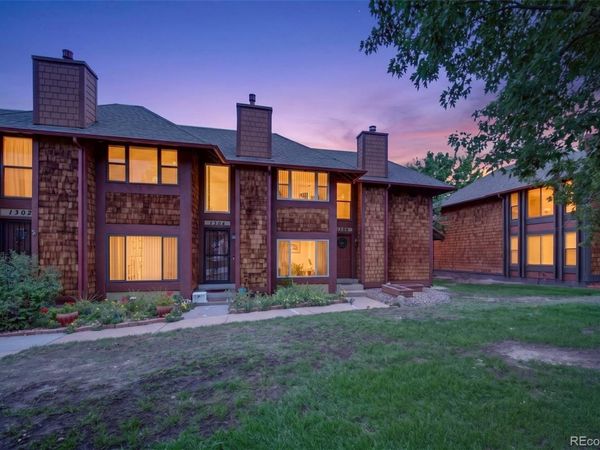 1306 S Carson Way , Aurora, CO 80012